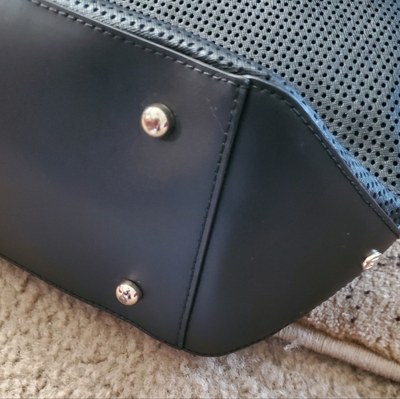 Lo & Sons Seville Tote Bundle. Saffiano leather. 3 in 1 w/dust bag. 13 inch - Picture 8 of 16